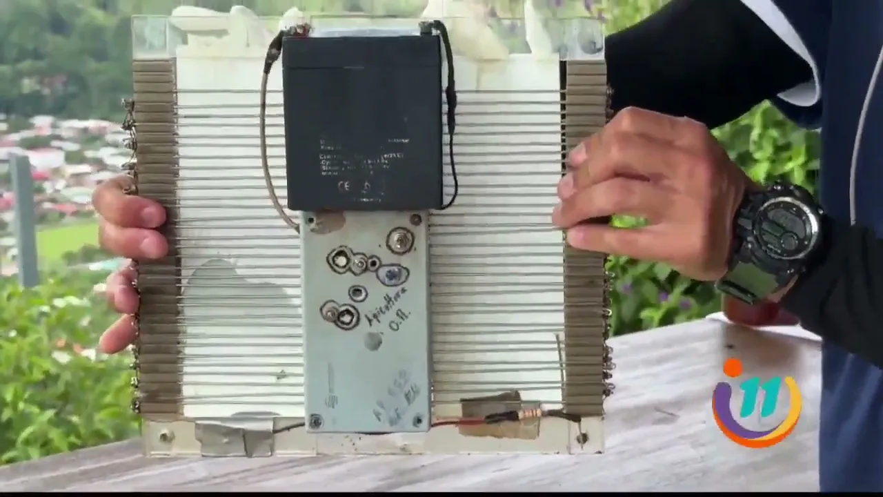  Informe 11- Costarricenses crean una máquina que captura el veneno de la abeja sin lastimarla